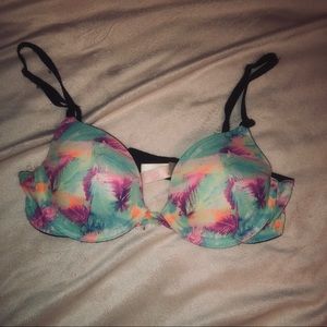 VS PINK neon bra